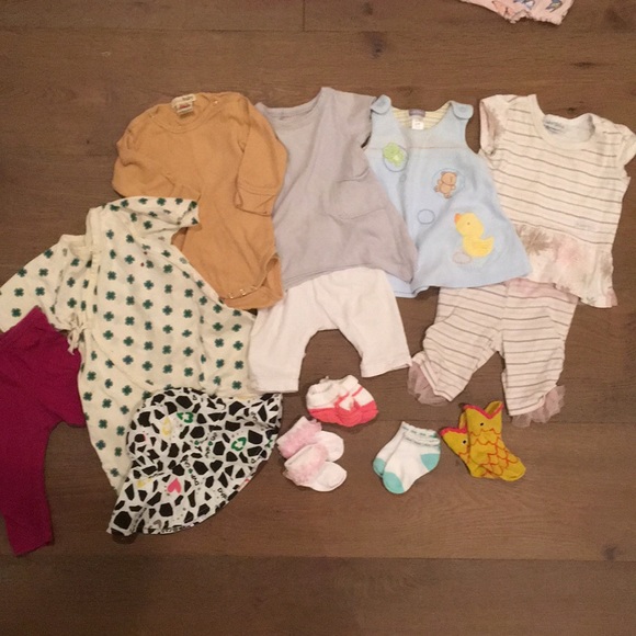 GAP Other - Baby girl lot of clothes 3-6 months